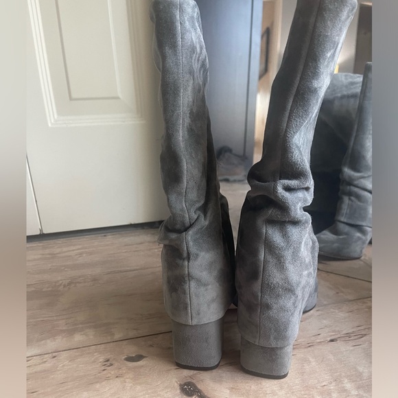 Suede Boots with Sleeve Grey Suede - Picture 9 of 10